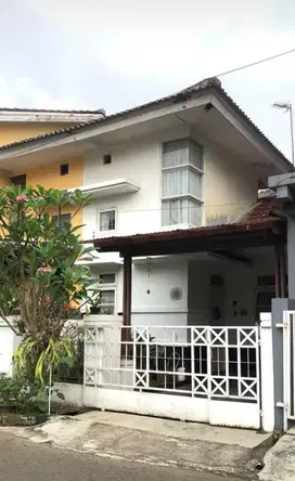 Hot Sale Dijual Rumah Permata Bintaro Sektor 9 ada Mezanine