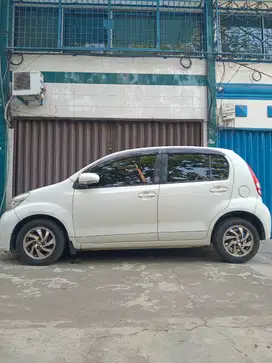 Daihatsu Sirion MT th 2012