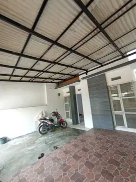 Jual rumah 2 lantai perum grand kahuripan Cileungsi Bogor termurah