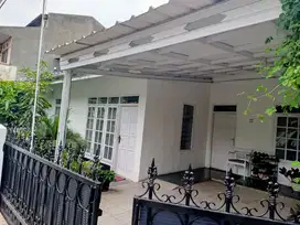 DIJUAL RUMAH HOOK LUAS ANTAPANI BEBAS BANJIR