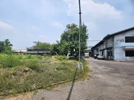 Raya Trosobo sepanjang bekas pabrik
