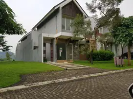 Lanjutkan kisah cinta keluarga kami di Inika Island