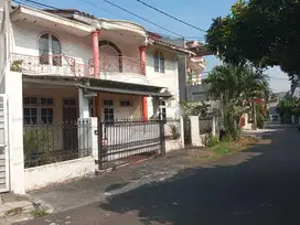 Dijual Tanah Bonus Rumah Dalam komplek Billymoon Pondok Kelapa