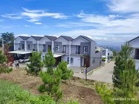 Rumah Baru Tropis SHM dekat Exit Tol Bandung Utara