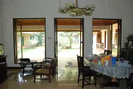 Dijual Rumah Besar Strategis Bisa Untuk Usaha Di Sayap Riau