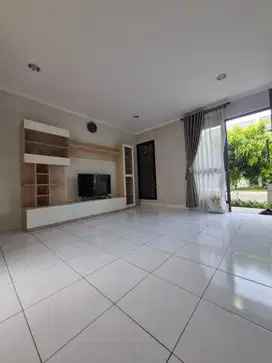 Disewakan Rumah Siap Huni di Dayana Summarecon