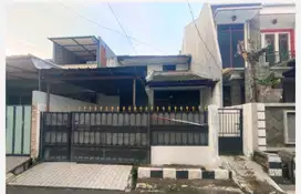 Disewakan Rumah 1,5 lantai di taman Buaran,Klender Duren sawit jaktim