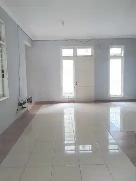 Rumah Luas Murah di Beryl