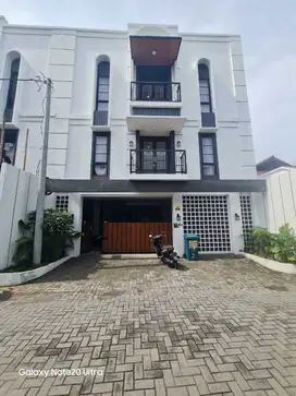 Kost Exclusive 3 Lantai 30 Kamar Furnish Proses Bangun Di Pogung UGM