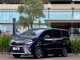TOYOTA VOXY 2.0 AT 2019 /20 HITAM BERGARANSI FULL RECORD TOYOTA