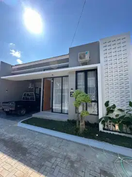 CLUSTER GREEN ARMINA
RUMAH BARU MEWAH MODERN KEKINIAN