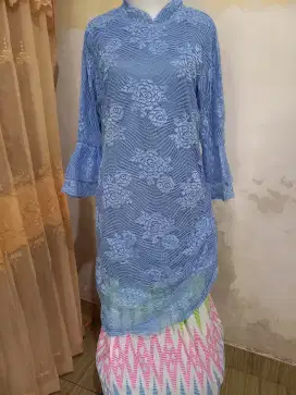 Kebaya baju dan rok nya