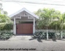 DIJUAL RUMAH HOOK MANYAR PUSAT KOTA MURAH
