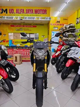 Jaminan full orisinil * Yamaha Xabre tahun 2016