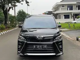 Voxy 2.0 At 2020 Hitam ,Harga 300 Jutaan