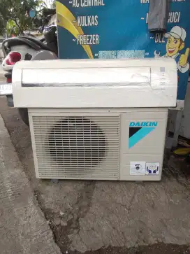 Jual AC merk Daikin 1 PK siap pakai