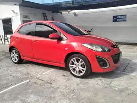 Mazda 2 metik 2011