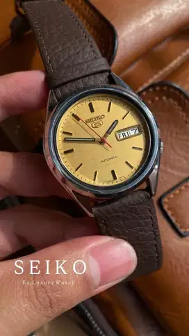 Jam tangan seiko vintage 7S26 gold dial original 38 mm