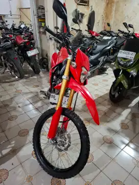 Honda crf 150 cc 2024 merah