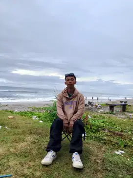 Cari loker di resto dan sebagai nya