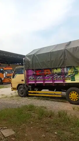 Sewa truk pindahan rumah dan alat proyek bangunan