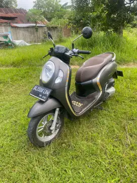 Scoopy 2021 pajak hidup