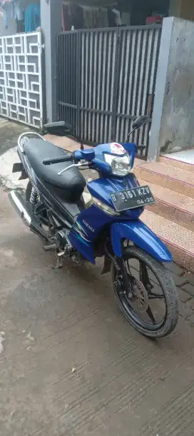 Di jual motor Bebek yamaha zr 2009