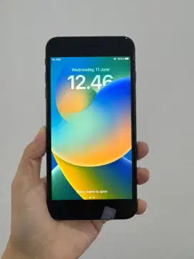 Second iphone 8+ 64gb