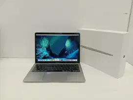 Macbook Air (Retina, 13-inch, 2018) Ram 8GB SSD 128GB