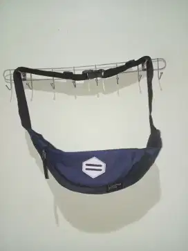 Tas selempang pria