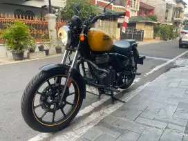 Royal Enfield meteor 350