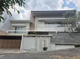 Rumah Palm Hill Papandayan Dekat Akpol Semarang