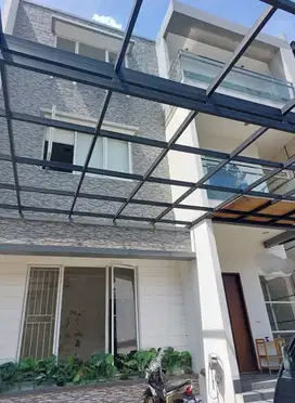For Sale ! Rumah Cakep Siap Huni  Sutera Onyx - Alam Sutera