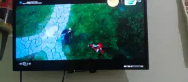 Di jual tv Sharp dan STB Maxtron siap pakai