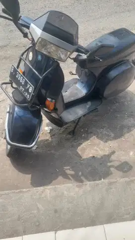 Vespa excel 1995 pajak on plat B bekasi