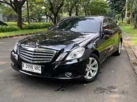 Rare Item Mercedes Benz E200 Elegance CGI AT 2010 Hitam