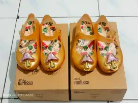 Sepatu import size 24