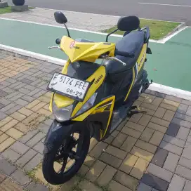 Dijual mio 3 125cc warna kuning  2019 ,kondisi terawat