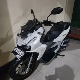 Adv 160 abs putih doff 2024 low km gbm