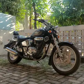 Honda Phantom 2004 / Bukan motor custom