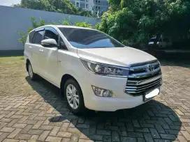 Dijual Toyota Kijang Innova V 2.0 AT 2017 low km ori 50rban