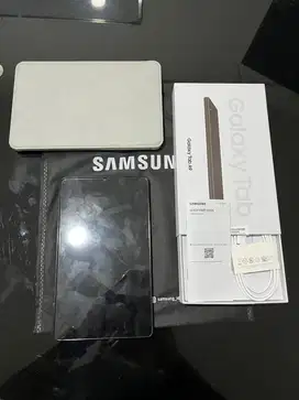 Samsung Tab A9 Wifi 4/64 like new