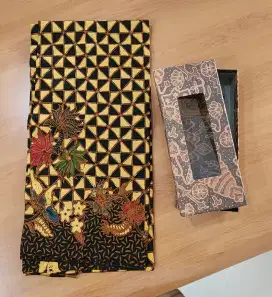 KAIN BATIK METERAN