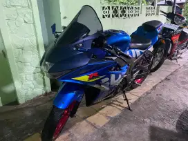 Motor Suzuki GSX R150 2017