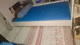 triple bunkbed (kasur 3 tingkat)