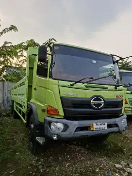 HINO LOHAN FM260JW LONG 6X4 BAK TRIWAY TRONTON ISTIMEWA SEKALI