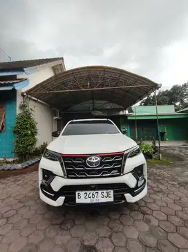 2021 Toyota Fortuner 2.4 VRZ Plat B har mobil bekas sekoto kediri