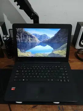 Laptop Asus X455YA ,Amd A8 ,Ssd 256GB ,Double VGA ,Hdd 500Gb