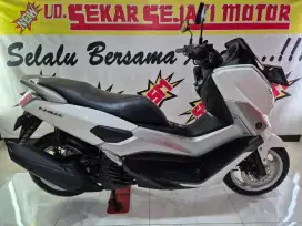 Nmax 2017 plat L
