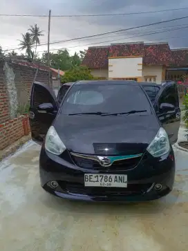 Di jual daihatsu Sirion 2013
